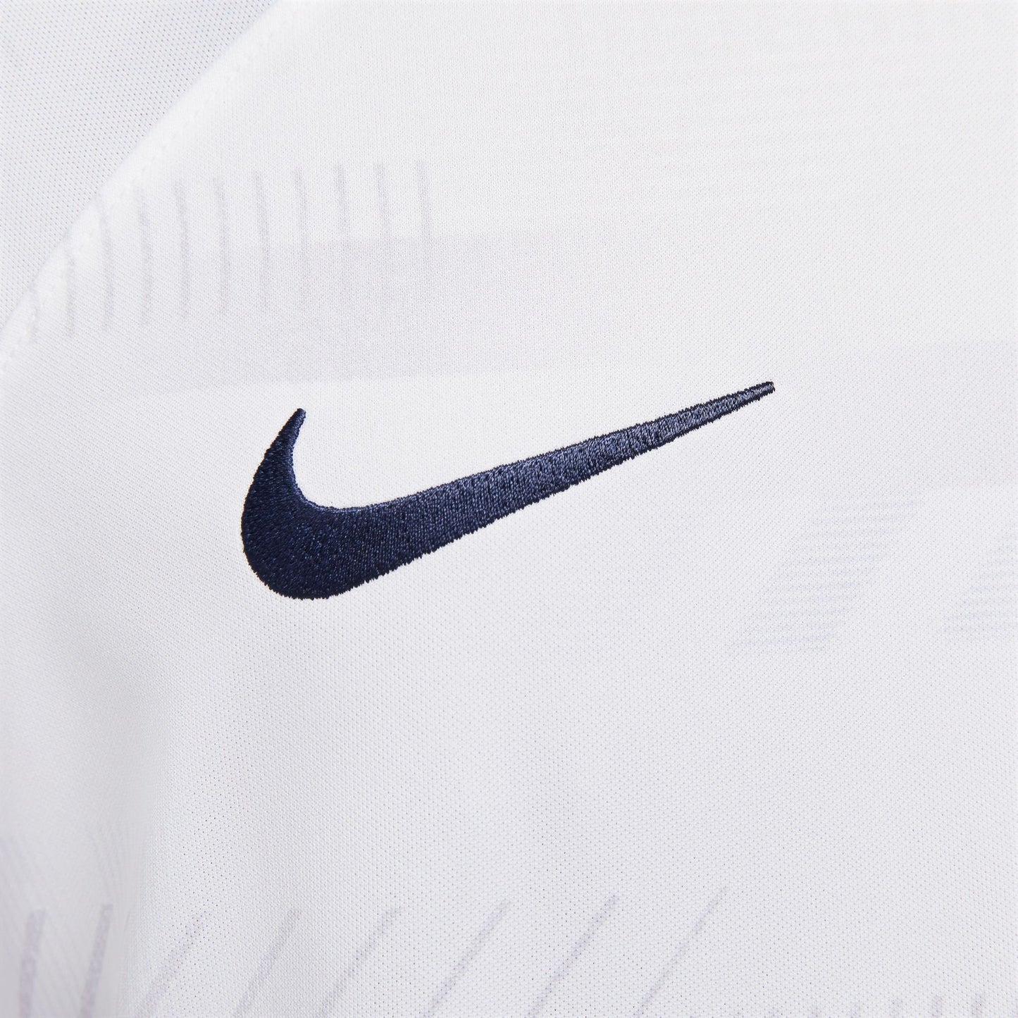 Tottenham Hotspur 2023/2024 Stadium Home Straight Fit Nike Dri-Fit Jersey