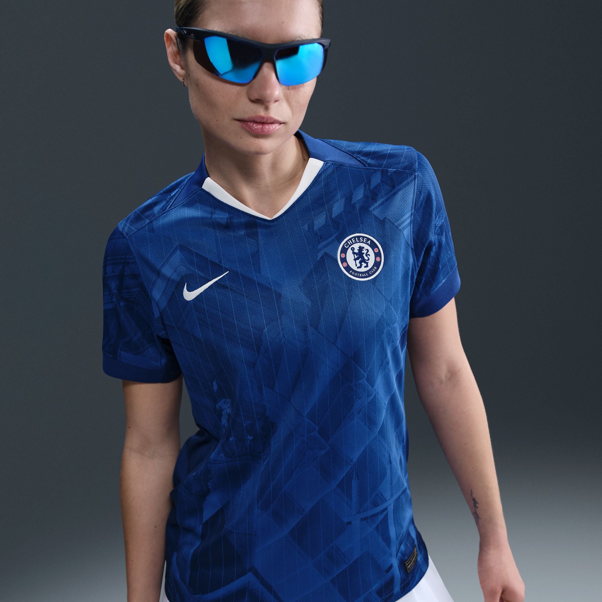 Chelsea FC 2025/26 Stadium Home Curved Fit