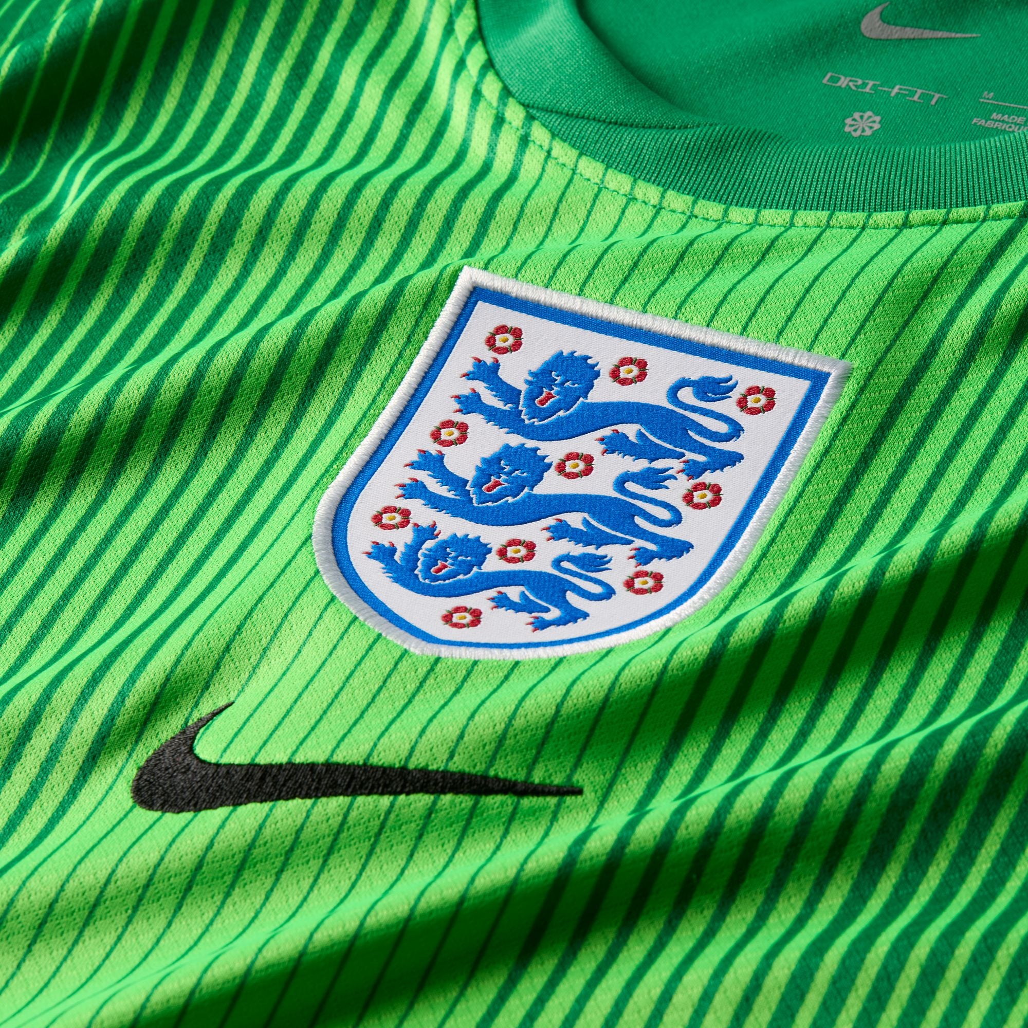 England Stadium Goalkeeper Straight Fit