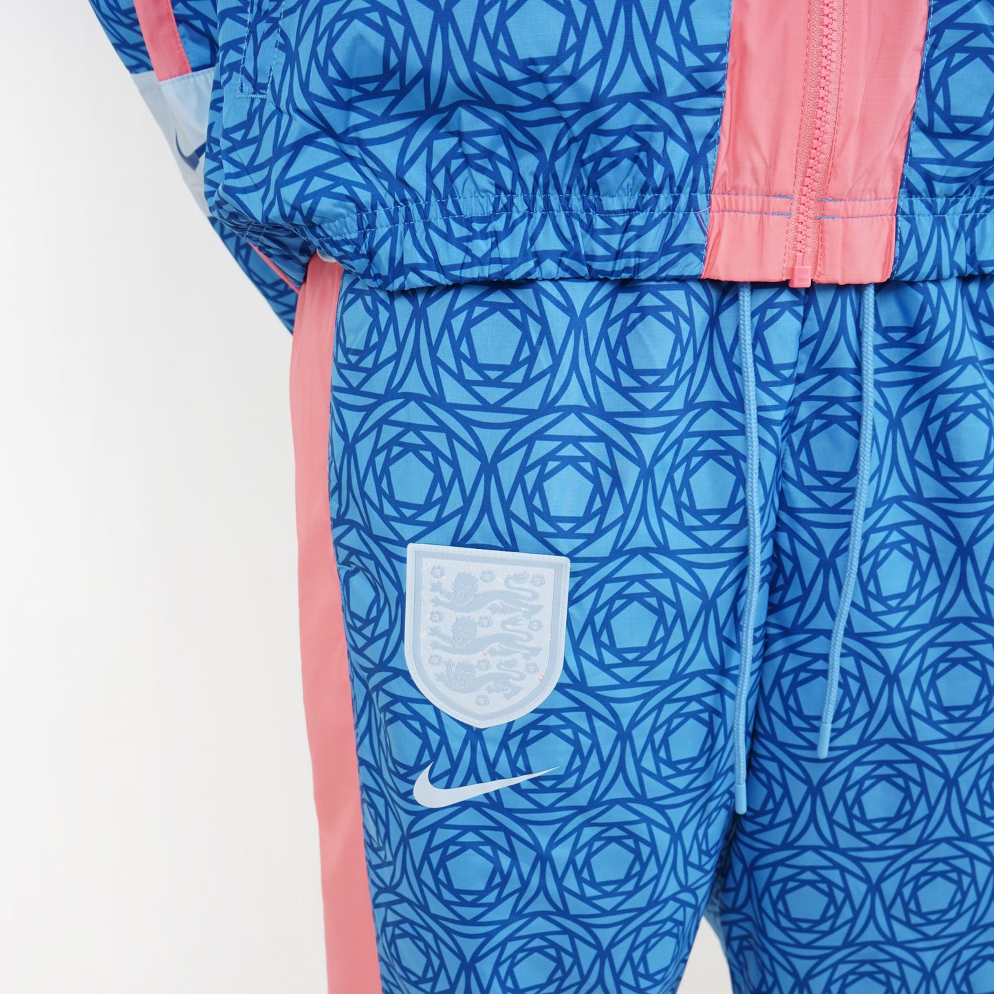 England Repel Essential Women's Nike Mid-Rise Joggers