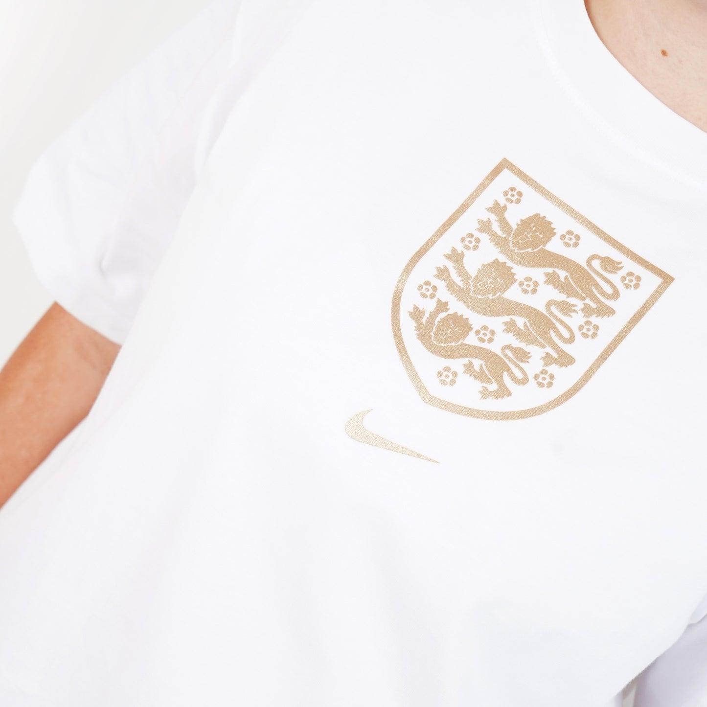England Crest Women's Nike T-Shirt