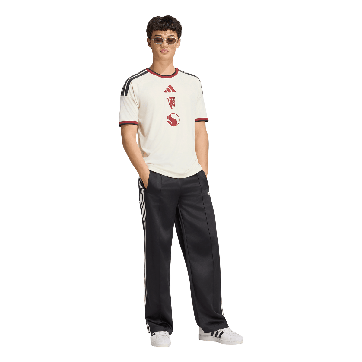 Manchester United 2026/27 Third Straight Fit Stadium Shirt